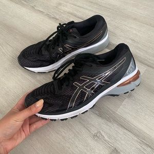 Women’s Asics Shoes